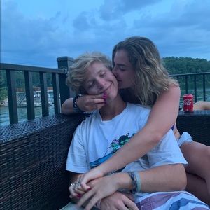 Meet your Posher, Sophia berkkkkkkk